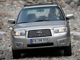 Subaru Forester 2.0X 2005–08 pictures
