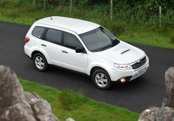 Subaru Forester 2.0D UK-spec (SH) 2008–11 images