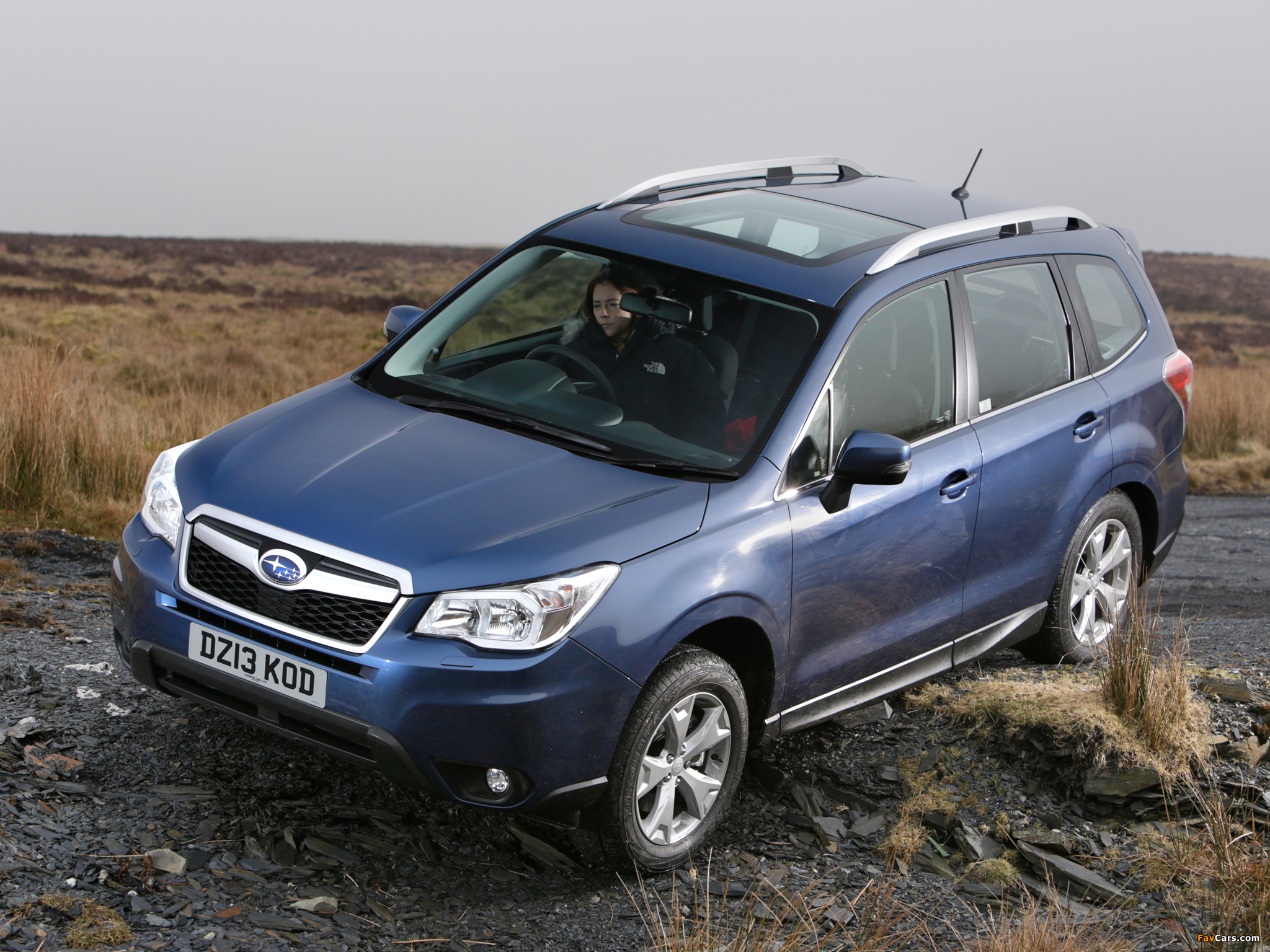 Subaru Forester 2.0D XC UK-spec 2013 images (2048 x 1536)