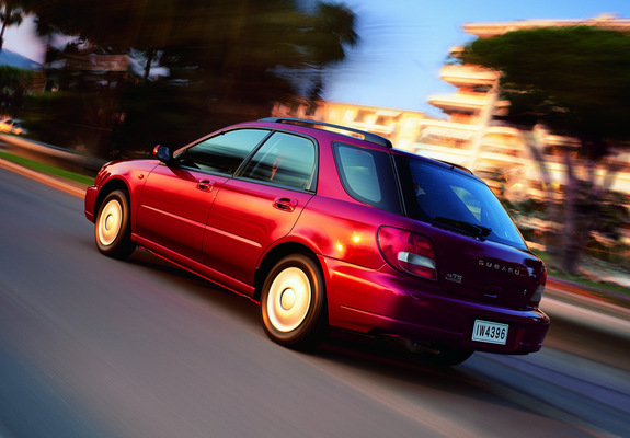 Subaru Impreza Sport Wagon 2000–02 images