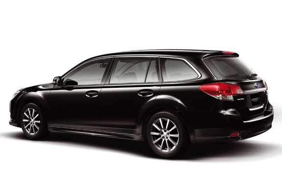 Pictures of Subaru Legacy 2.5 GT Touring Wagon (BR) 2009–12