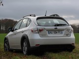 Subaru Impreza XV 2.0D 2010–11 photos