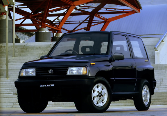 Images of Suzuki Escudo 1.6 (AT01W) 1988
