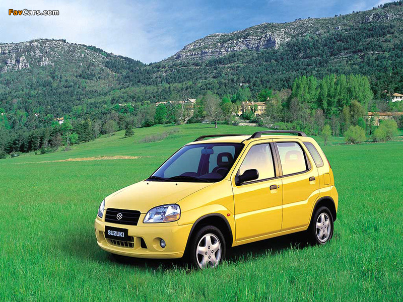 Photos of Suzuki Ignis 5-door (HT51S) 2000–03 (800 x 600)