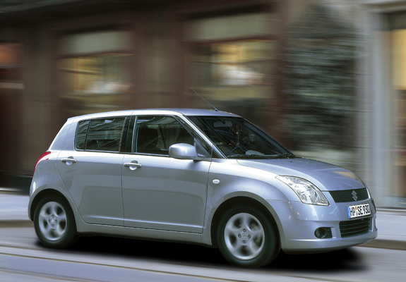 Images of Suzuki Swift 5-door 2004–10