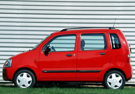 Suzuki Wagon R+ (MM) 2000–03 pictures