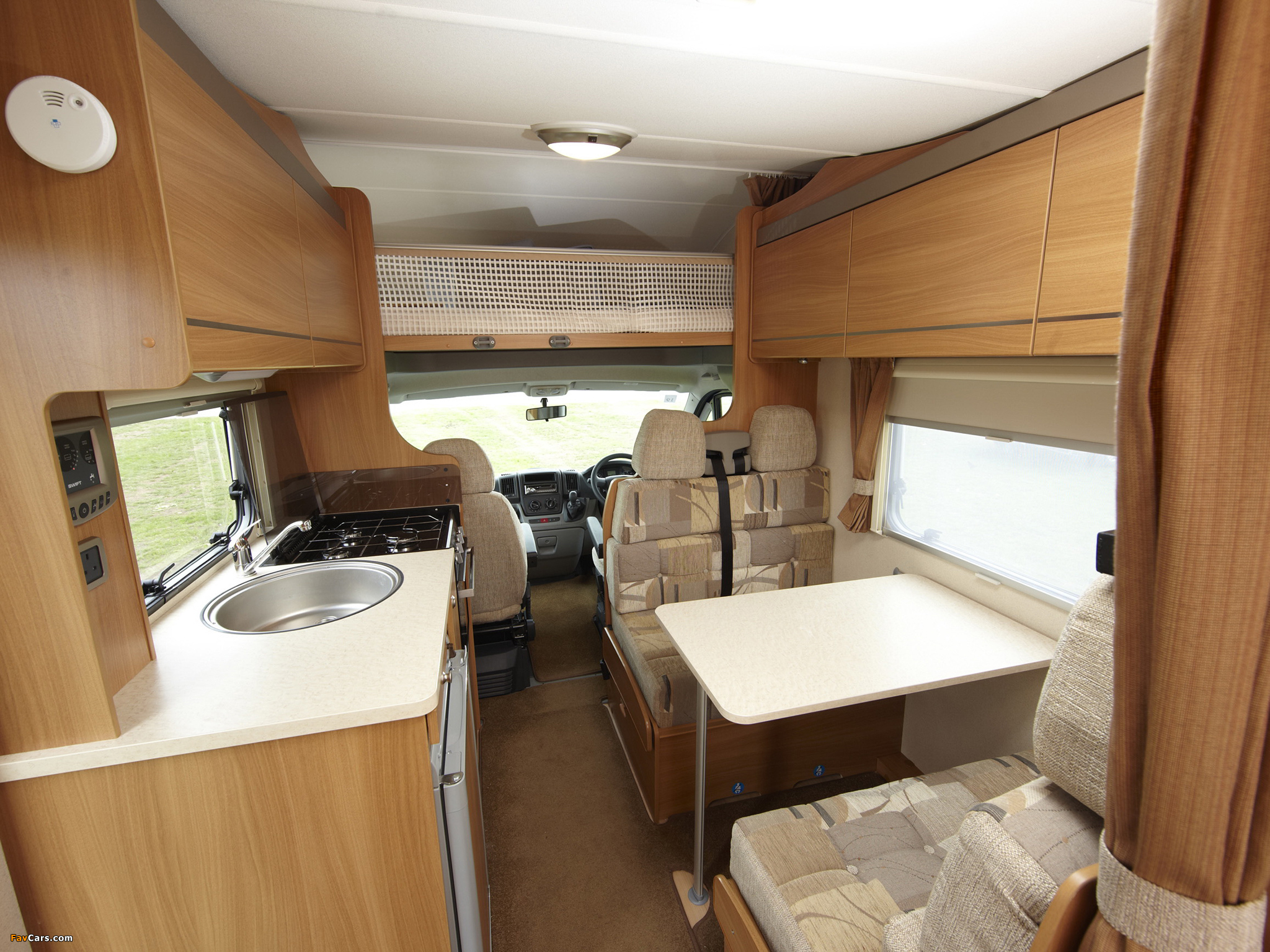 Pictures of Swift Motorhomes Escape 686 2009 (2048 x 1536)