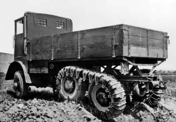 Photos of Tatra T25 6x6 Tractor Prototype 1926