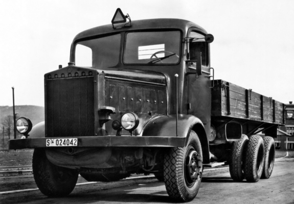 Tatra T81 1941 photos