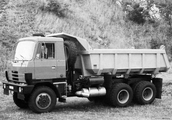 Images of Tatra T815 S1 6x6 1982–94