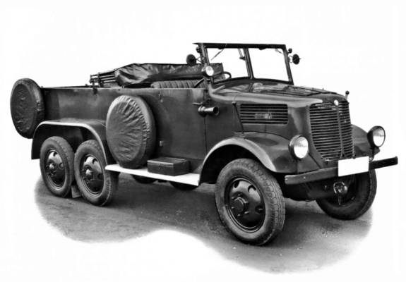 Images of Tatra T93R 6x6 1941