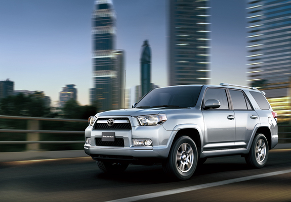 Photos of Toyota 4Runner Limited CN-spec 2009–13
