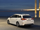 Toyota Auris Touring Sports Hybrid 2012 images