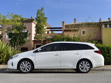 Toyota Auris Touring Sports Hybrid 2013 pictures