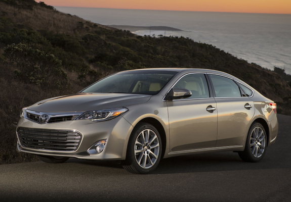 Images of Toyota Avalon 2012