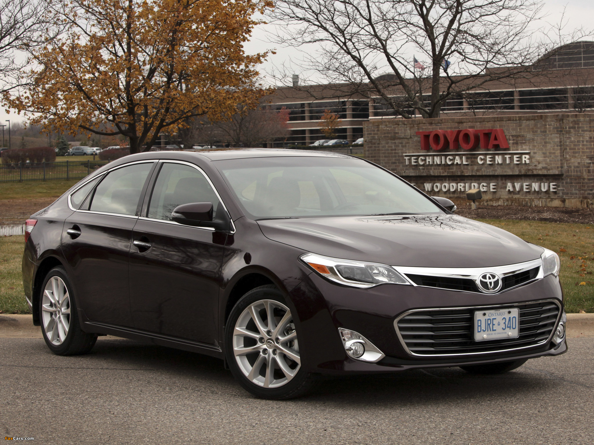 Pictures of Toyota Avalon 2012 (2048x1536)