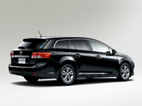Images of Toyota Avensis JP-spec 2012