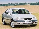 Pictures of Toyota Avensis Sedan UK-spec 2000–02