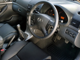 Pictures of Toyota Avensis Sedan ZA-spec 2006–08
