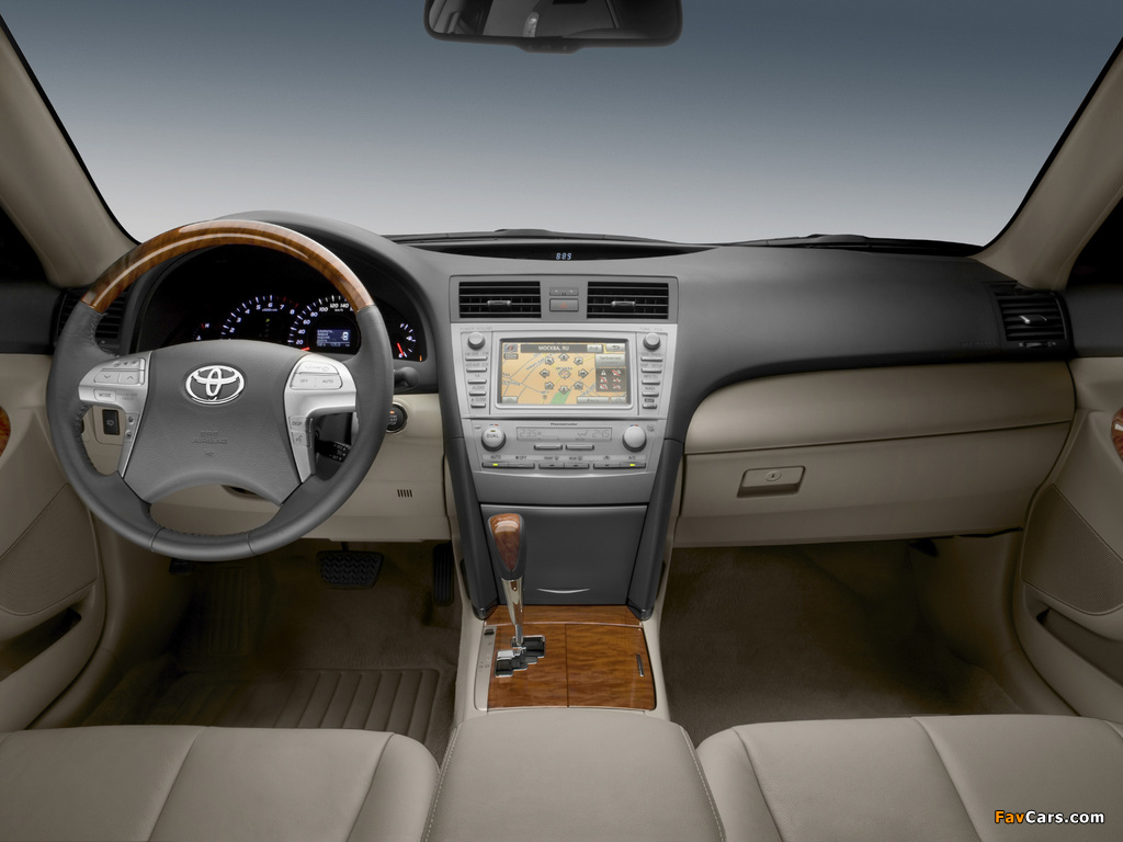 Images of Toyota Camry Sedan 2009–11 (1024 x 768)