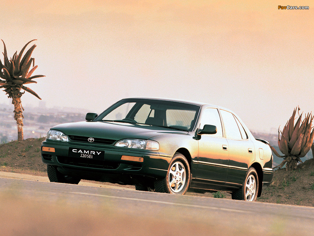 Photos of Toyota Camry ZA-spec (XV10) 1993–97 (1024 x 768)