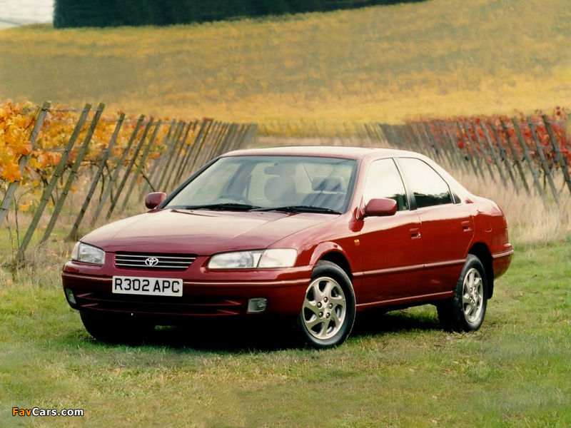 Photos of Toyota Camry UK-spec (MCV21) 1997–2001 (800 x 600)
