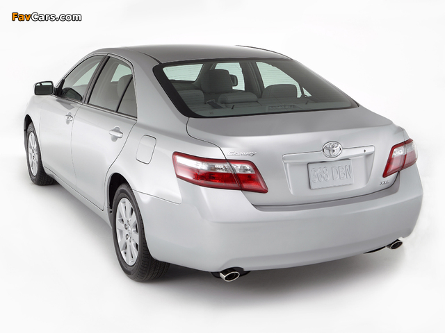 Pictures of Toyota Camry XLE 2006–09 (640 x 480)
