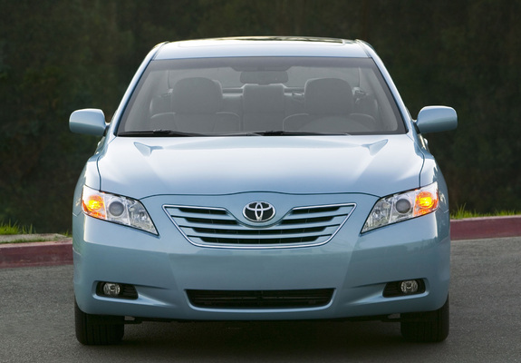Pictures of Toyota Camry XLE 2006–09