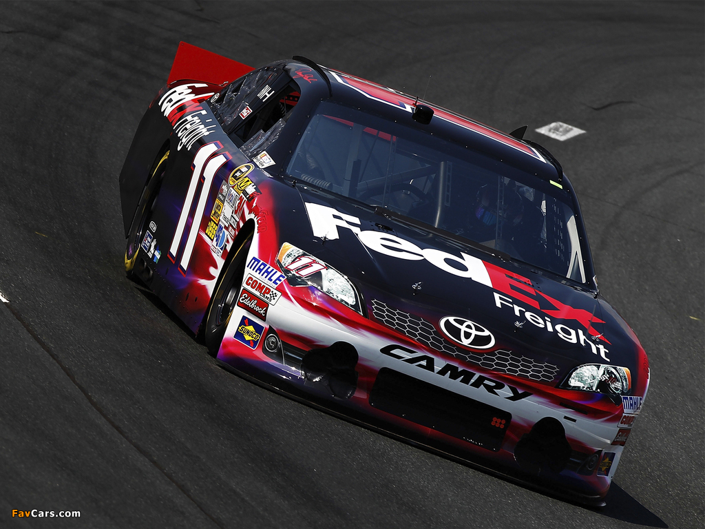 Pictures of Toyota Camry NASCAR Sprint Cup Series Race Car 2011 (1024 x 768)