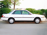 Toyota Camry Sedan LE US-spec 1990–91 pictures