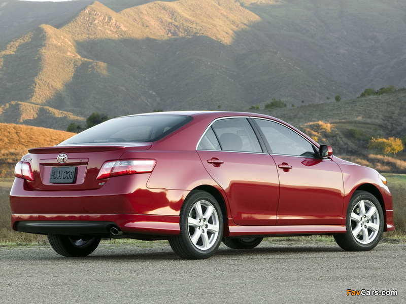 Toyota Camry SE 2006–09 wallpapers (800 x 600)