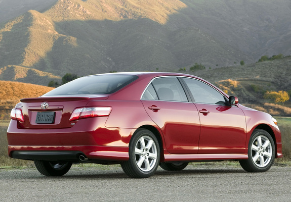 Toyota Camry SE 2006–09 wallpapers