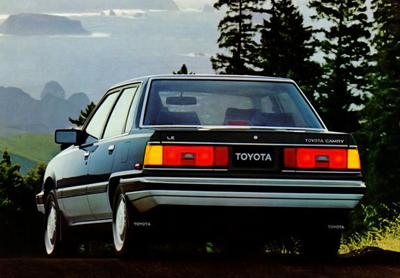 Toyota Camry LE US-spec (V10) 1984–86 wallpapers