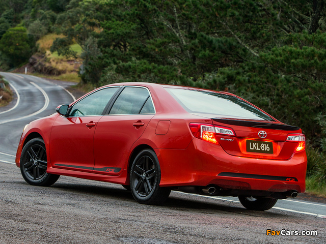 Toyota Camry RZ 2014 wallpapers (640 x 480)