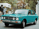 Photos of Toyota Carina 1600 Deluxe 4-door Sedan (TA12) 1973–75