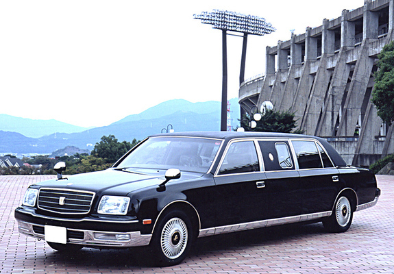 Images of TRG Toyota Century Limousine (GZG50) 1997