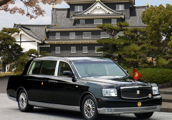 Pictures of Toyota Century Royal Imperial Processional Car 2006
