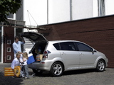 Photos of Toyota Corolla Verso 2007–09
