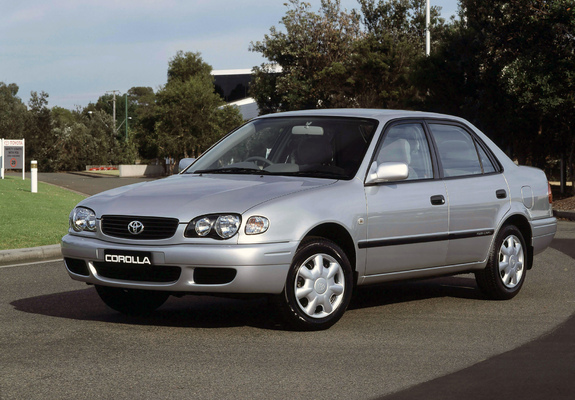 Photos of Toyota Corolla Sedan AU-spec 1999–2001