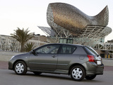 Toyota Corolla 3-door 2004–07 pictures