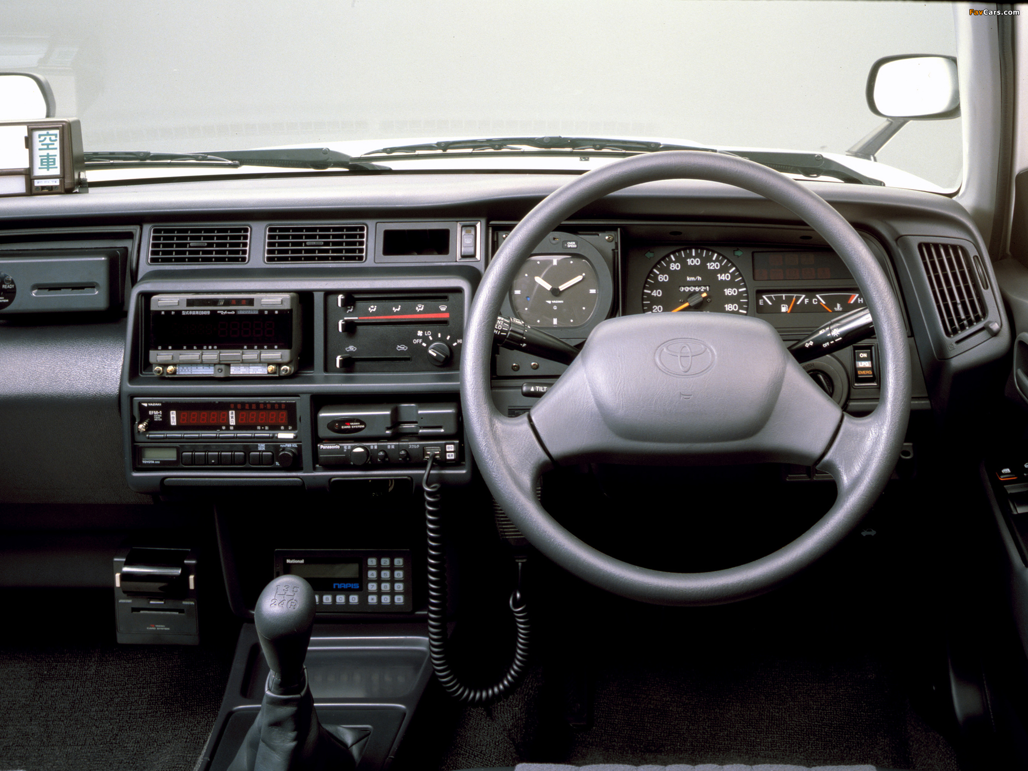 Toyota Comfort Taxi (S10) 1995 photos (2048 x 1536)