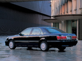 Toyota Crown Royal Saloon (S170) 1999–2003 photos