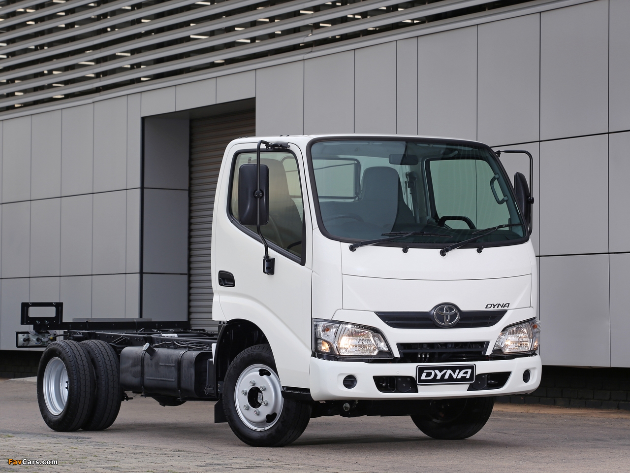 Pictures of Toyota Dyna Chassis Cab ZA-spec 2017 (1280 x 960)