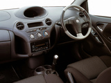 Toyota Echo Sportivo 5-door 2001–03 photos
