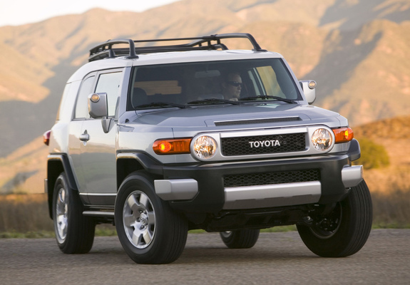 Pictures of Toyota FJ Cruiser 2006–10