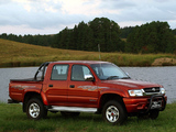 Toyota Hilux 2700i Raider Double Cab ZA-spec 2001–05 wallpapers