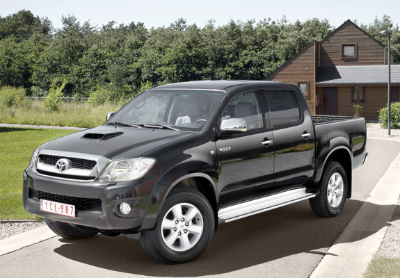 Toyota Hilux Double Cab 2008–11 wallpapers