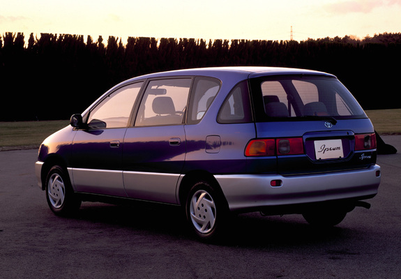 Toyota Ipsum (XM10G) 1996–2001 pictures