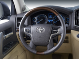 Photos of Toyota Land Cruiser 200 (UZJ200) 2015