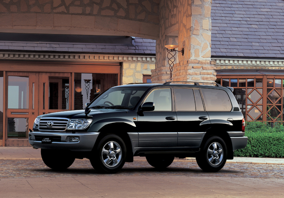 Toyota Land Cruiser 100 Wagon VX Limited G-Selection Touring Edition JP-spec (UZJ100W) 2005–07 wallpapers